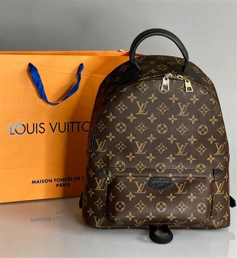 τσαντα louis vuitton|Louis Vuitton case 14.